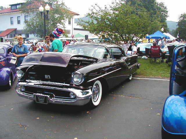 57 Oldsmobile 2dr Hardtop