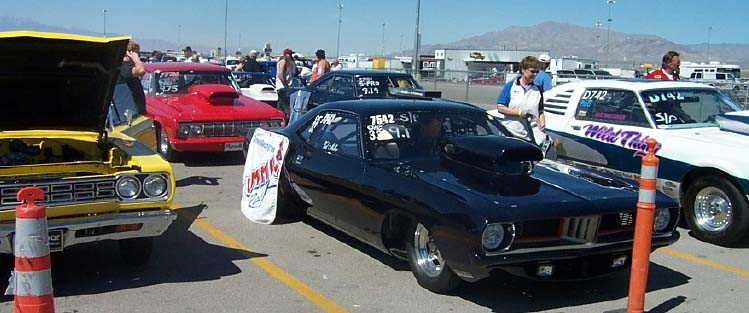 Mopars at the strip