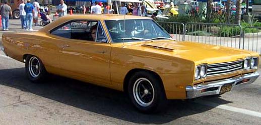 69 Plymouth RoadRunner 2dr Hardtop