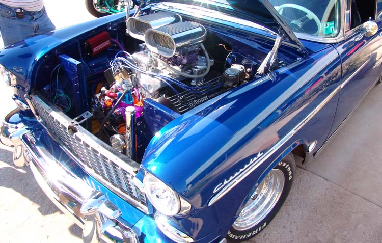 55 Chevy 2dr Hardtop w/Hemi V8