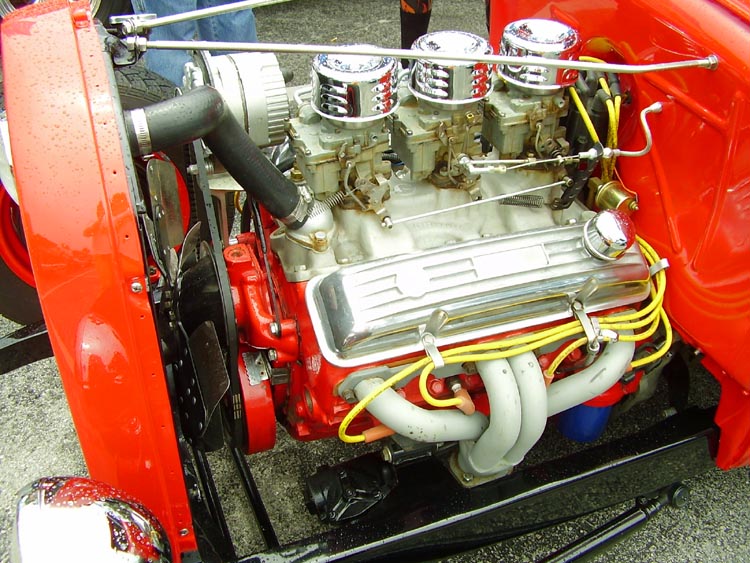 32 Ford Model A Hiboy Chopped Coupe w/SBC 3x2 V8