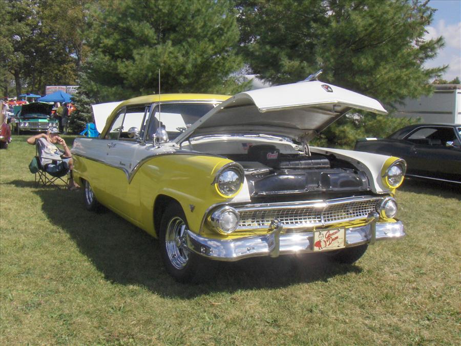 55 Ford 2dr Hardtop