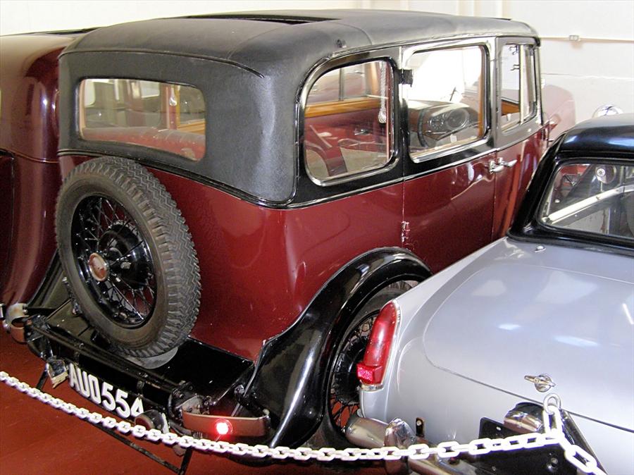 35 BSA 4dr Saloon
